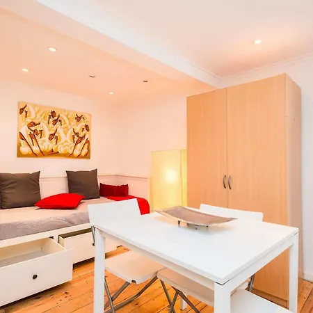 Hotel Cost Lisbon