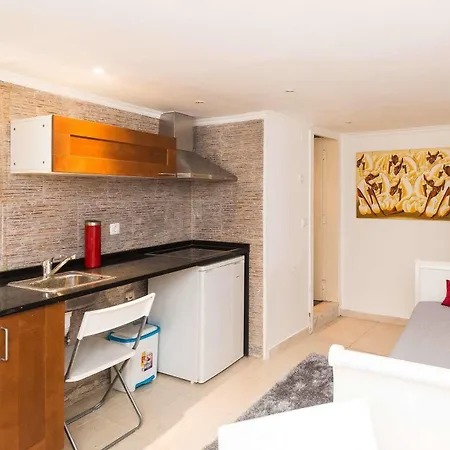 Cost Hotel Lisbon